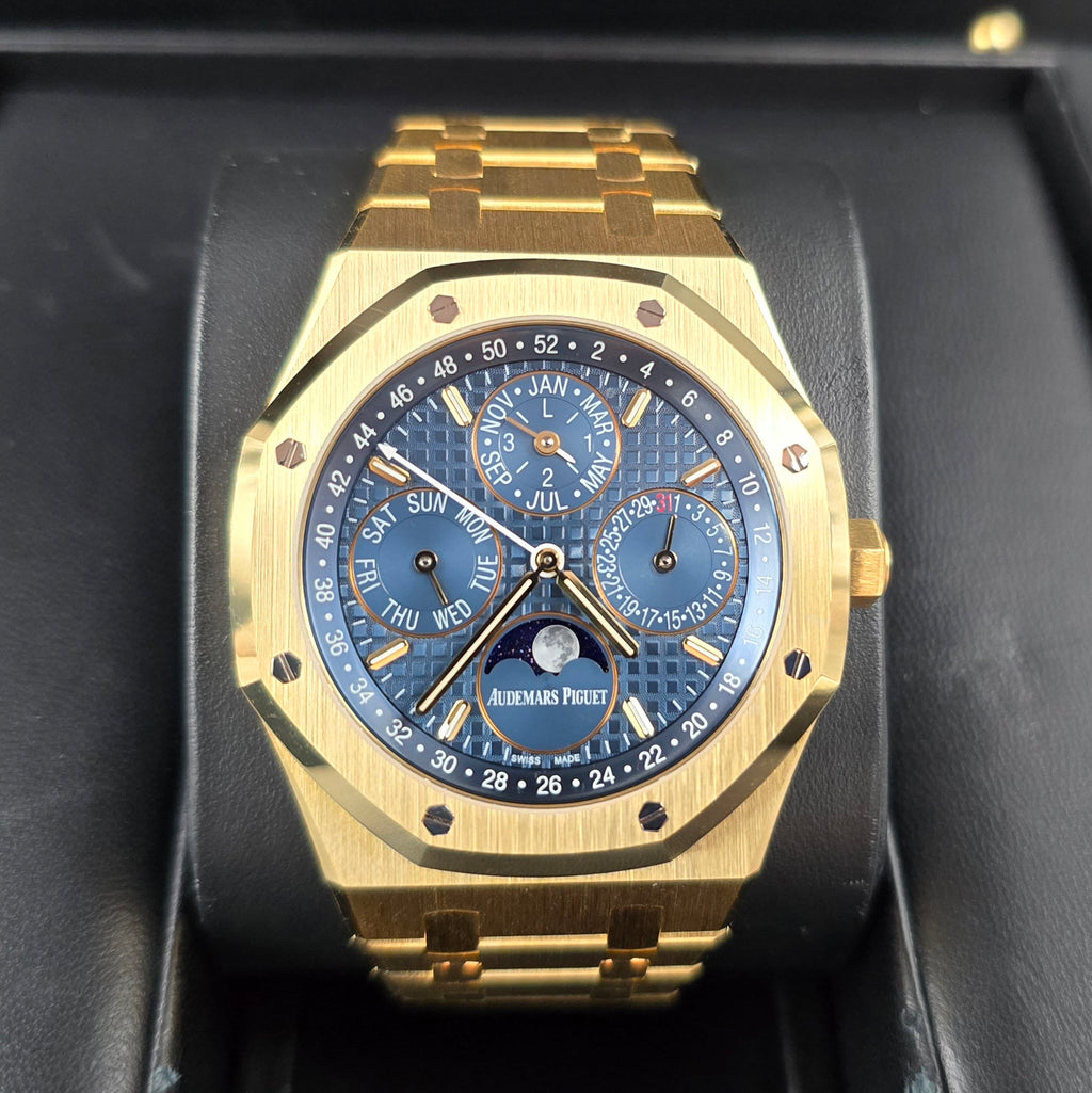 Audemars Piguet Royal Oak Perpetual Calendar 18k Yellow Gold With Original Box And Papers - Chronologic