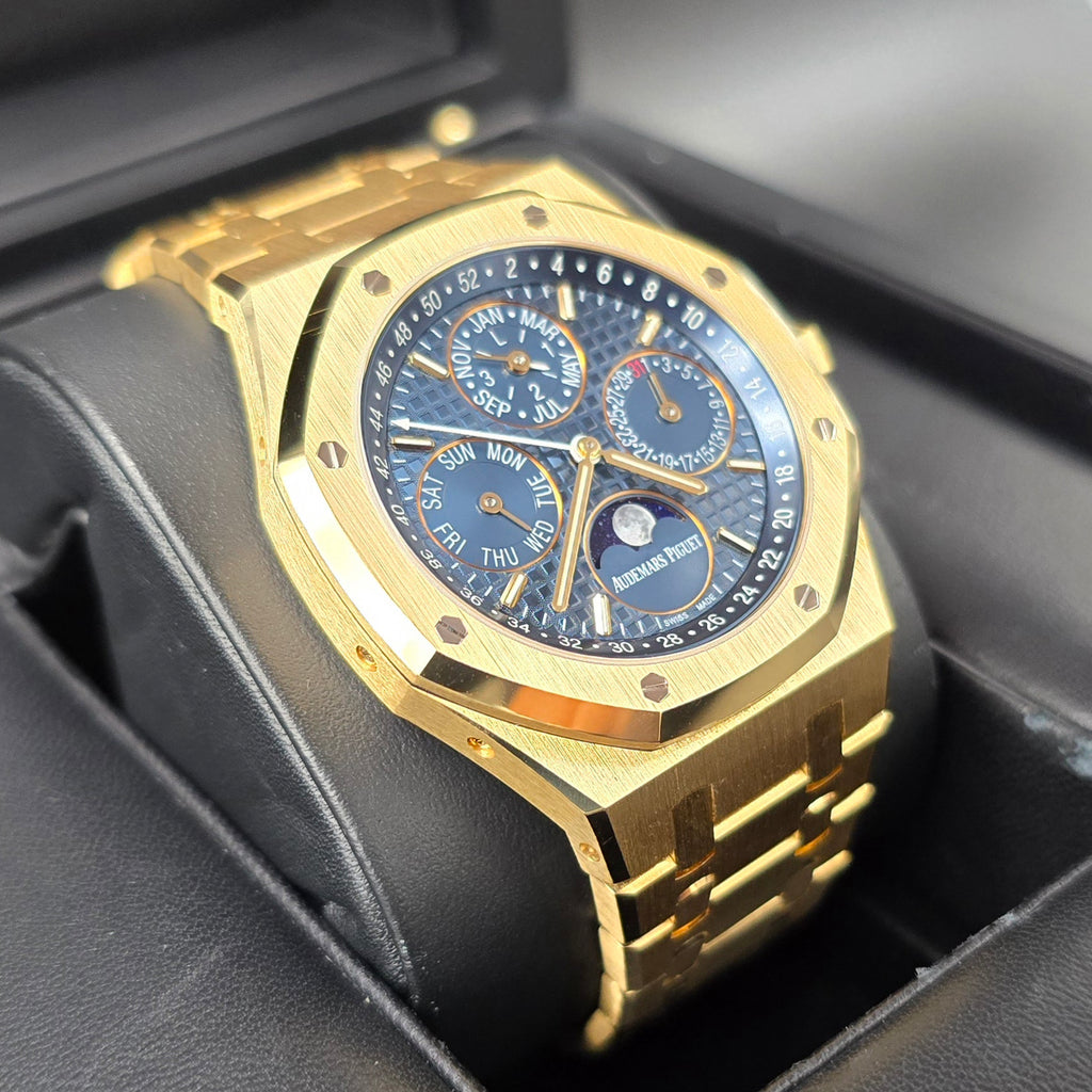 Audemars Piguet Royal Oak Perpetual Calendar 18k Yellow Gold With Original Box And Papers - Chronologic
