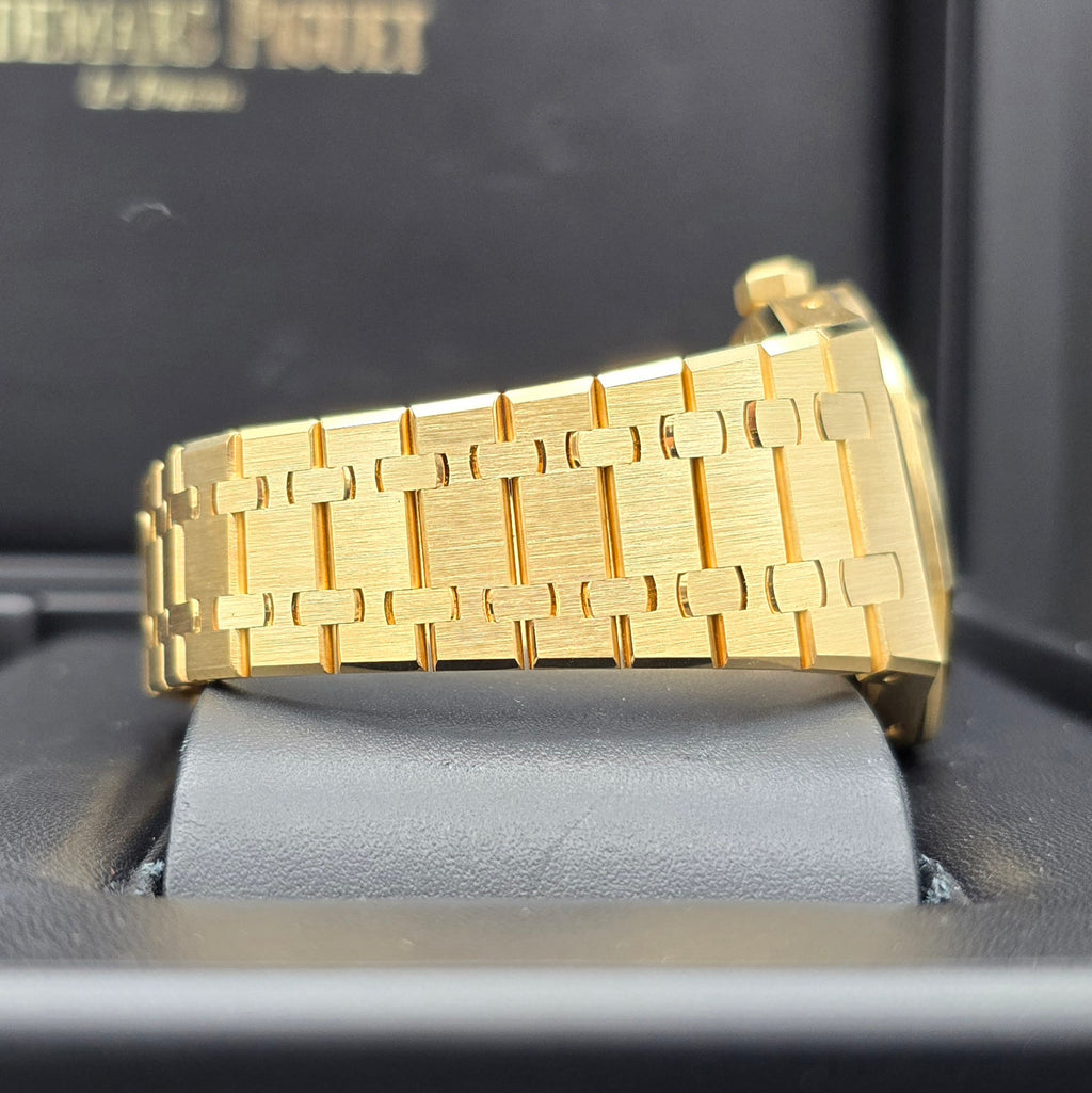 Audemars Piguet Royal Oak Perpetual Calendar 18k Yellow Gold With Original Box And Papers - Chronologic