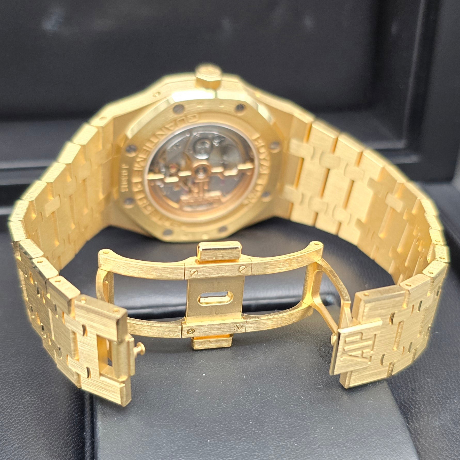 Audemars Piguet Royal Oak Perpetual Calendar 18k Yellow Gold With Original Box And Papers - Chronologic