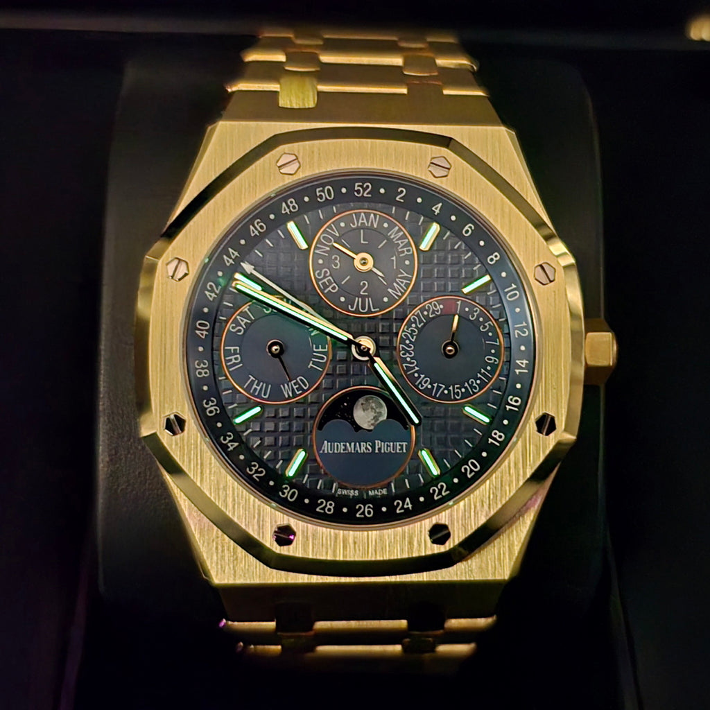 Audemars Piguet Royal Oak Perpetual Calendar 18k Yellow Gold With Original Box And Papers - Chronologic