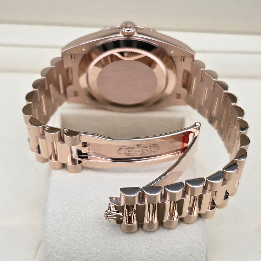 Rolex Day - Date 40 Extremely Rare Factory Eisenkiesel Stone Dial With Diamond Markers Complete Set - Chronologic