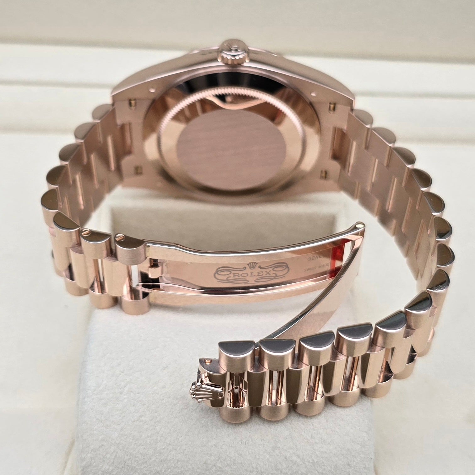 Rolex Day - Date 40 Extremely Rare Factory Eisenkiesel Stone Dial With Diamond Markers Complete Set - Chronologic