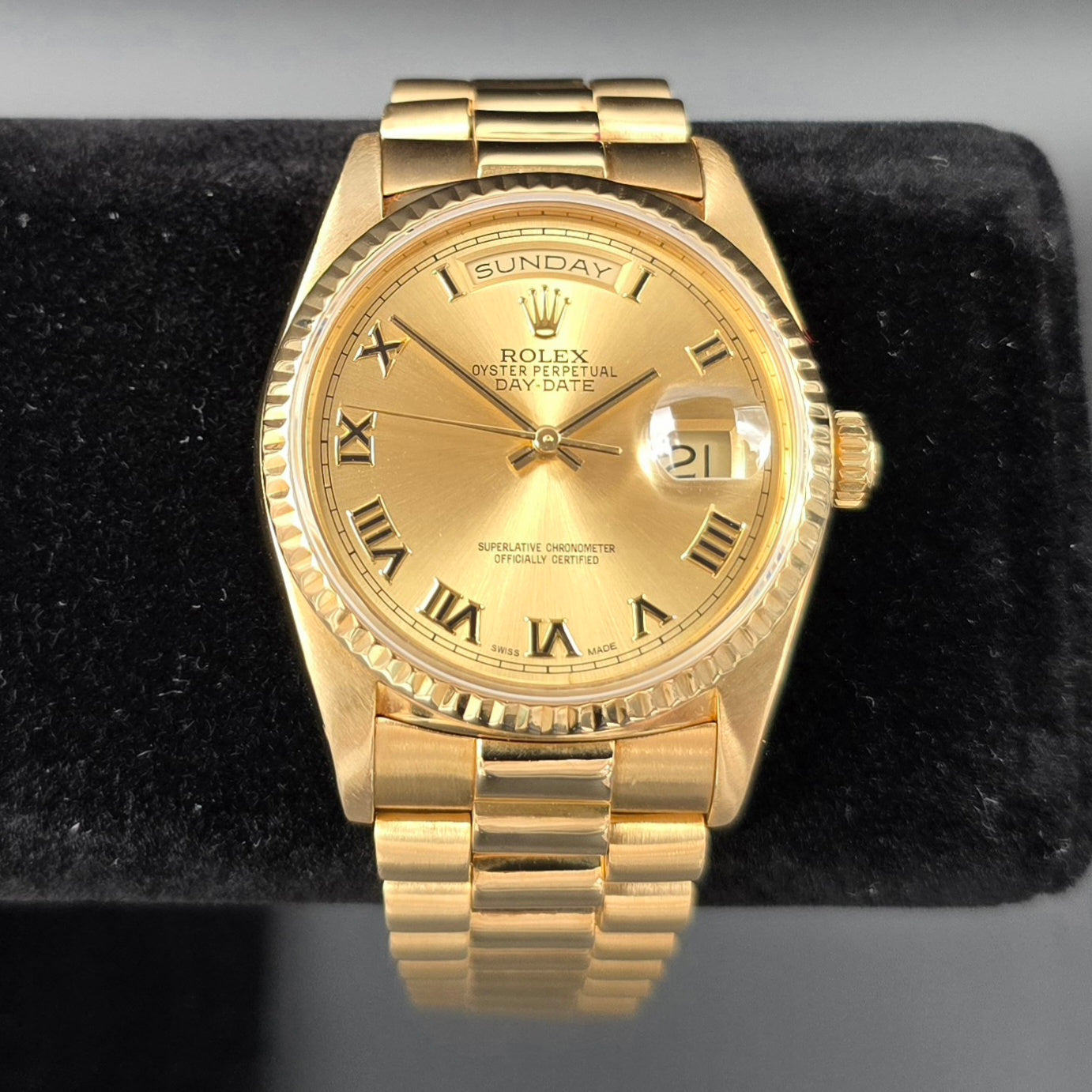 Rolex Day-Date 18k Yellow Gold 36mm