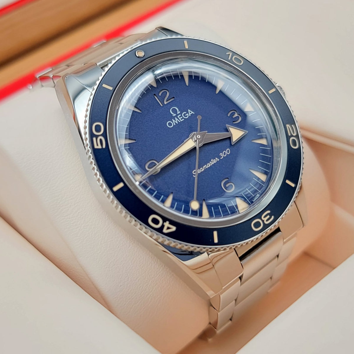 Omega Seamaster 300 Blue 41mm